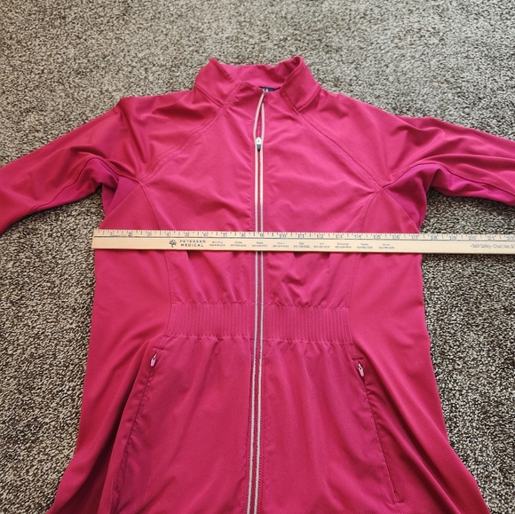 Athleta Run Free Running Track Jacket Reflective Thumb Holes Size Medium - Picture 7 of 9